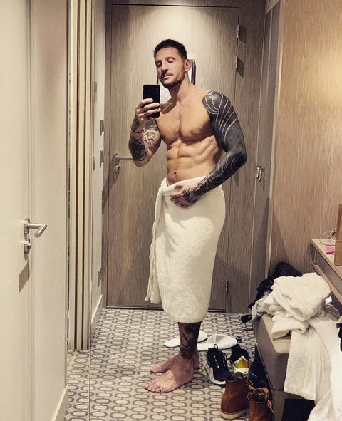 Arnaud cach OnlyFans Picture