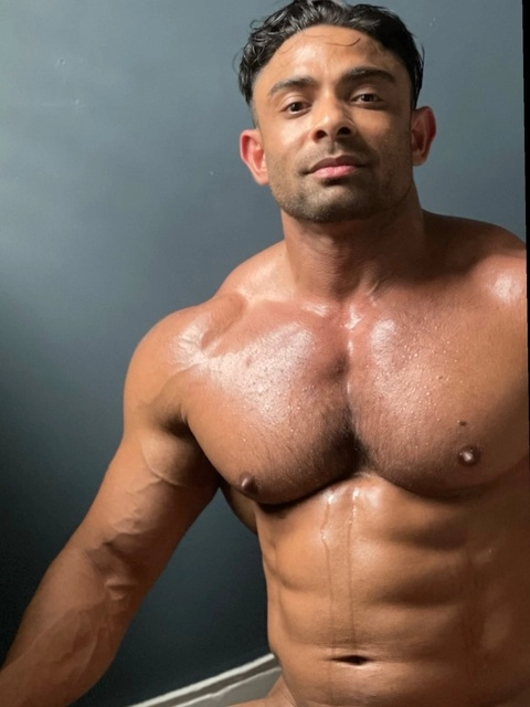 musclerunt OnlyFans Picture