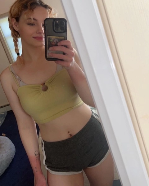 Buttercup OnlyFans Picture