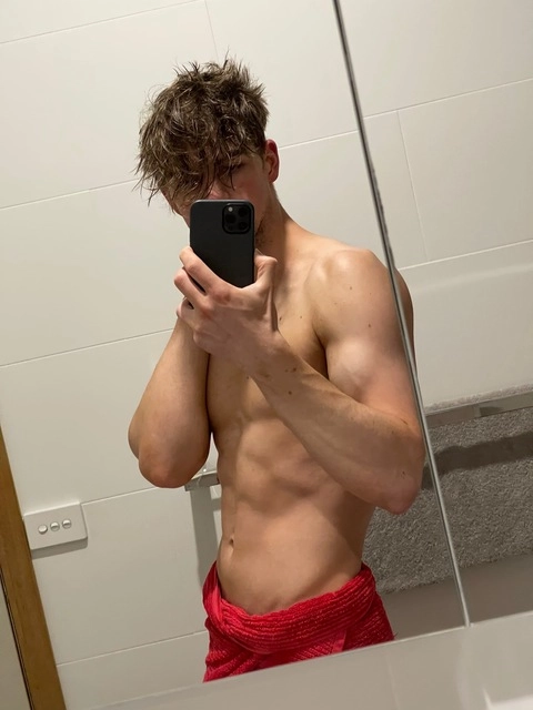 Lachie OnlyFans Picture
