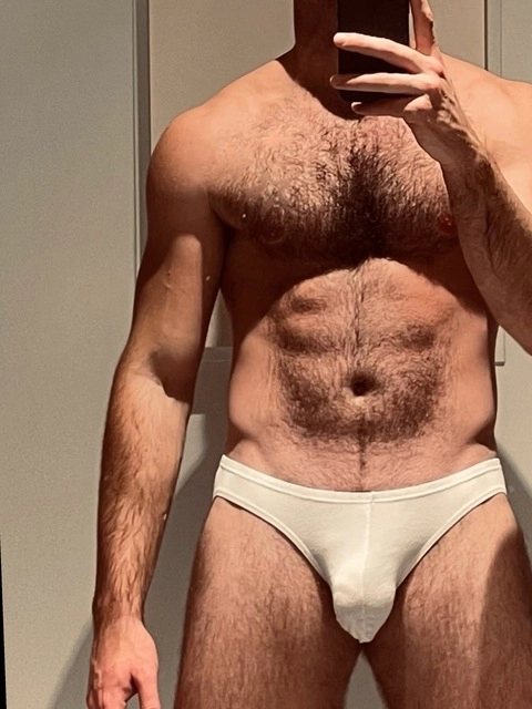 james OnlyFans Picture