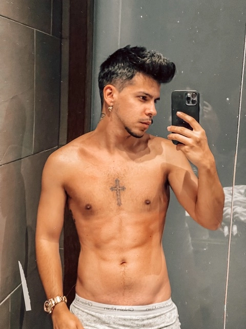 Alex Lumbier OnlyFans Picture