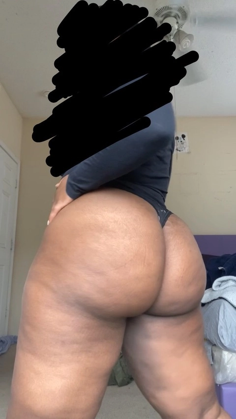 Mocha 🍫🍑 OnlyFans Picture