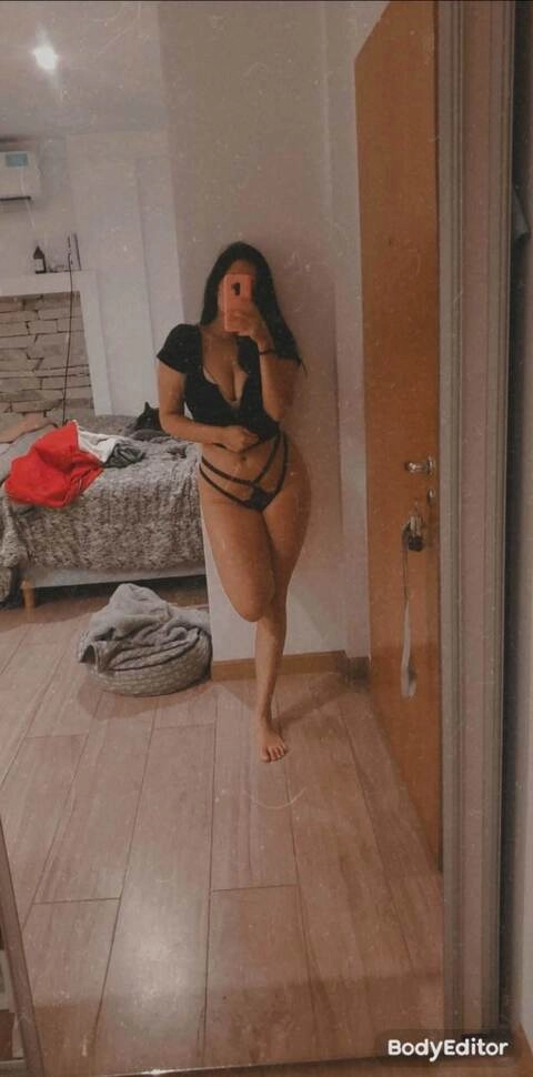 Catina OnlyFans Picture