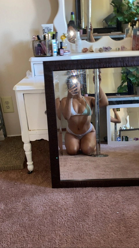 Goddess OnlyFans Picture