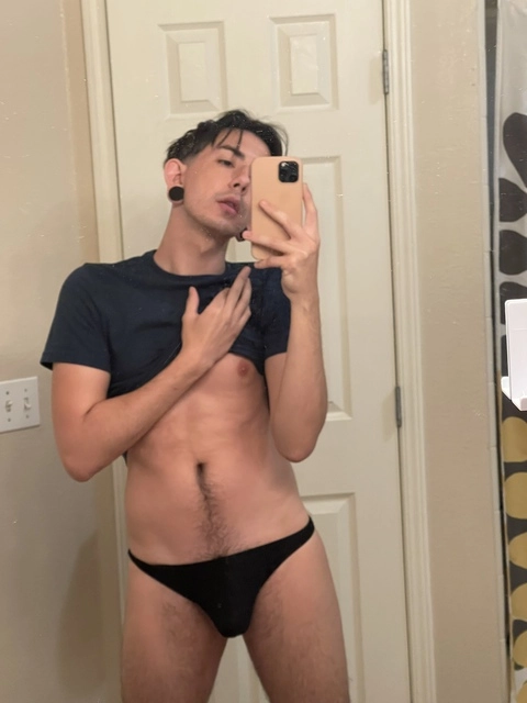 bby OnlyFans Picture