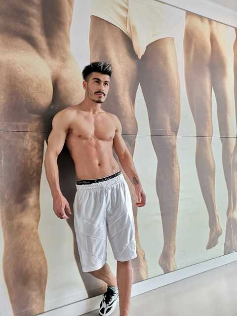 parsa.persian OnlyFans Picture