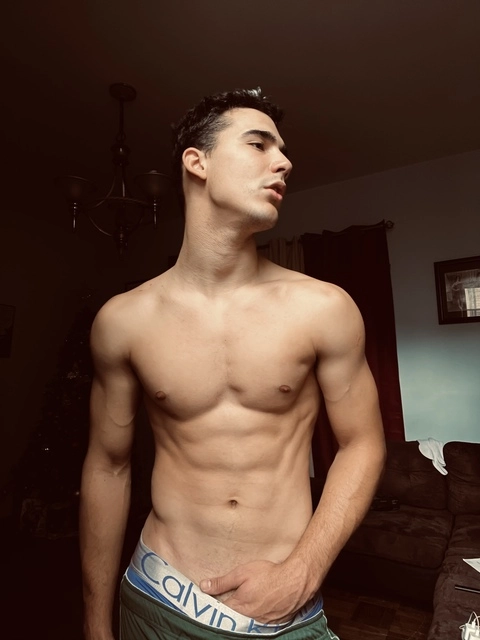 Yoel F OnlyFans Picture