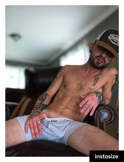 Alec John✌🏼 OnlyFans Picture