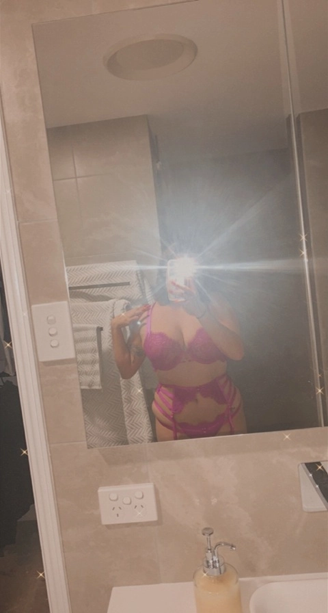 Daisy OnlyFans Picture