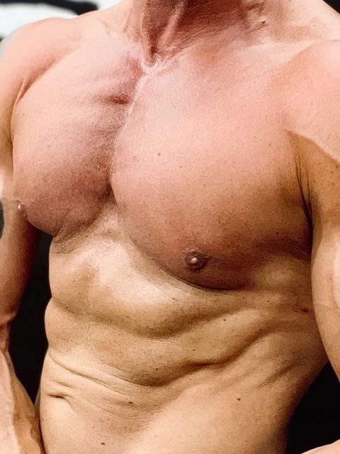 MuscleDad48 OnlyFans Picture