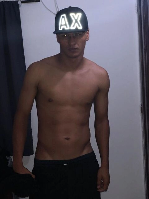 Victor Zapata OnlyFans Picture