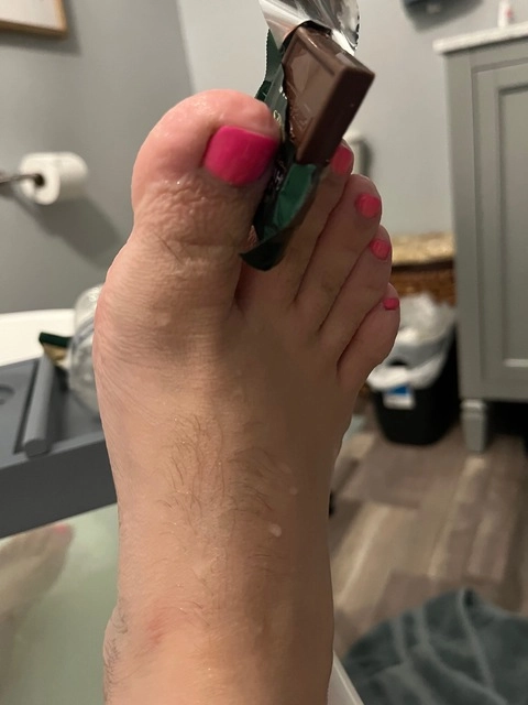 The Foot Lady OnlyFans Picture