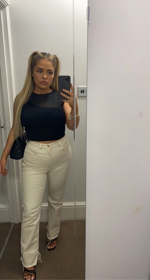 Ellie OnlyFans Picture