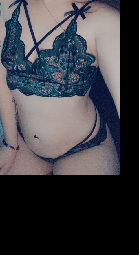 SquishyBabes😏 OnlyFans Picture