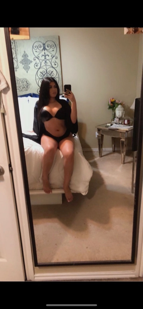 nic OnlyFans Picture