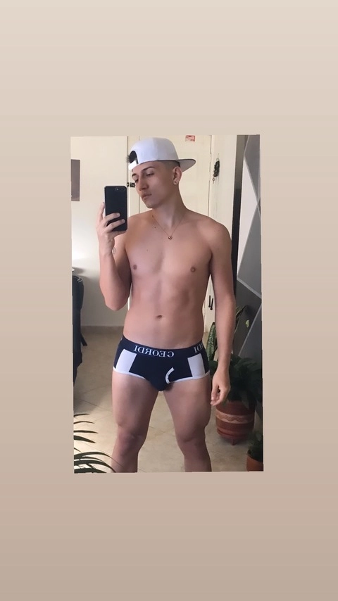 Andrés Felipe Vargas Cardona OnlyFans Picture