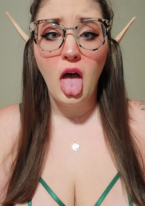 ElfSlaveAsti OnlyFans Picture