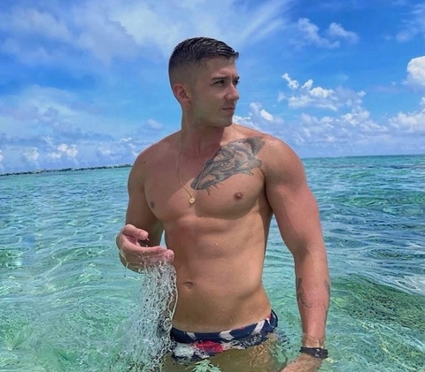 Julian Quintero OnlyFans Picture