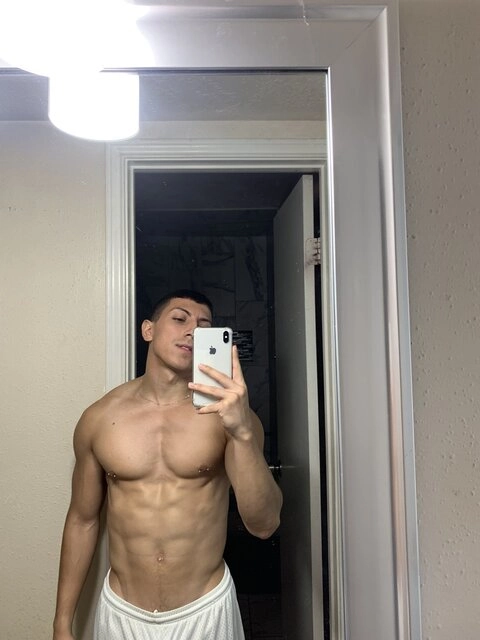 Joey Amaya OnlyFans Picture