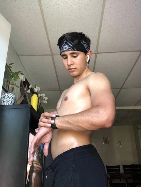 Olie OnlyFans Picture