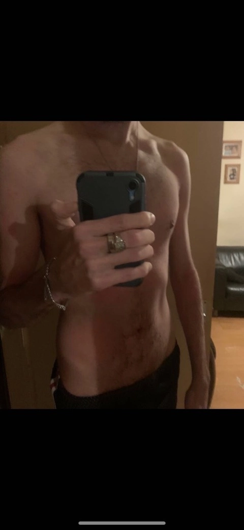 Just Hunter OnlyFans Picture