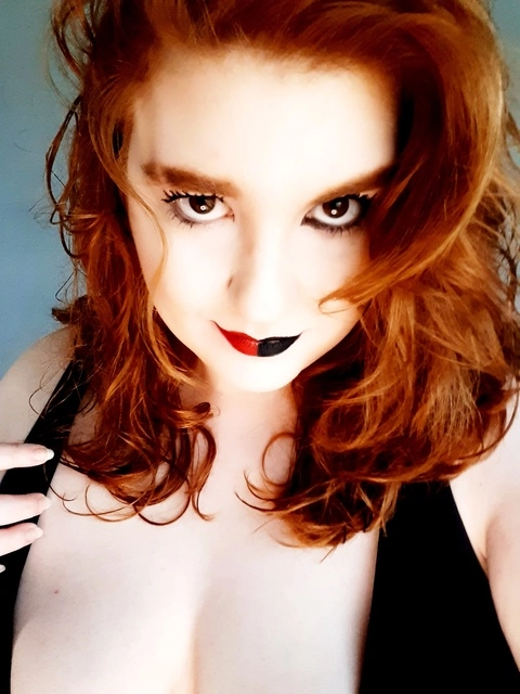 Lilith Stardust OnlyFans Picture