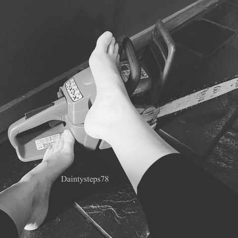 DaintySteps78 OnlyFans Picture