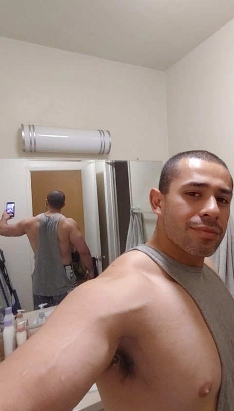 Chris Gutierrez OnlyFans Picture