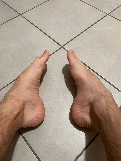 BACKSTREETFOOT OnlyFans Picture