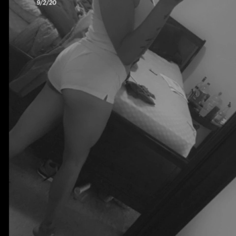 Kee Lé-wi OnlyFans Picture