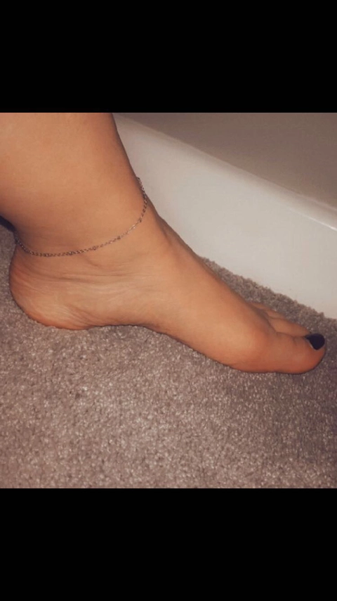 Tippytoesfeet OnlyFans Picture