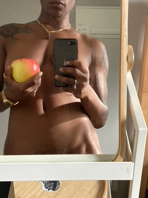 Sir McBae OnlyFans Picture