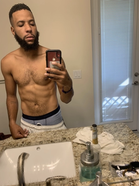 King OnlyFans Picture