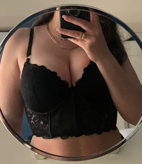 akire c OnlyFans Picture