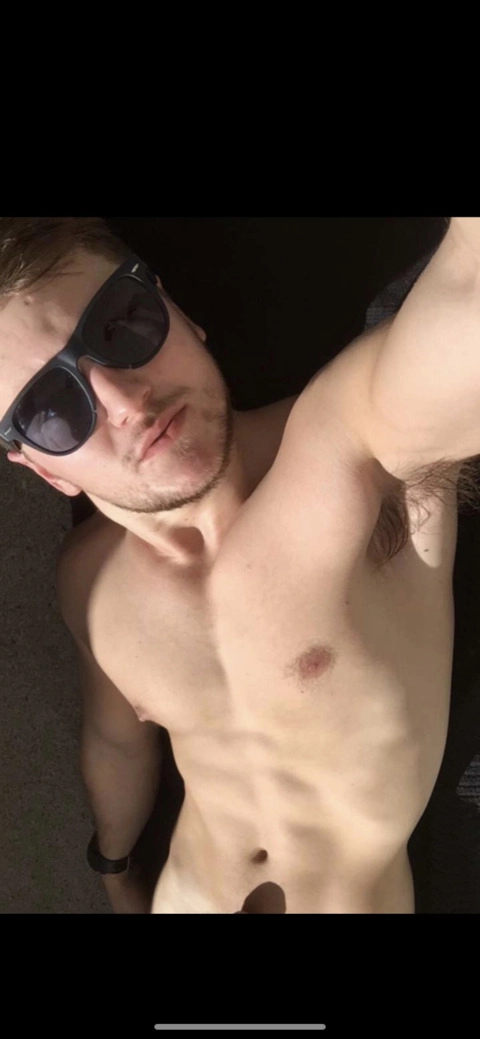 Daddy's Son 99 OnlyFans Picture