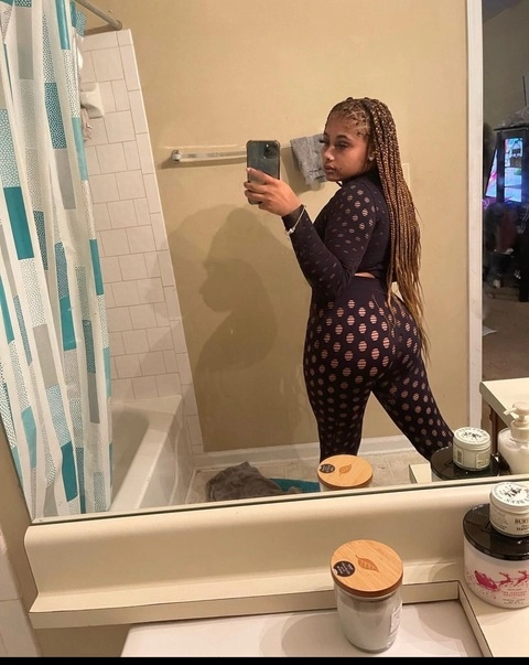 Daisha OnlyFans Picture