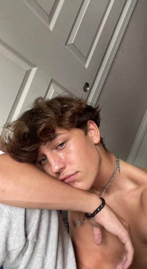 Luke OnlyFans Picture