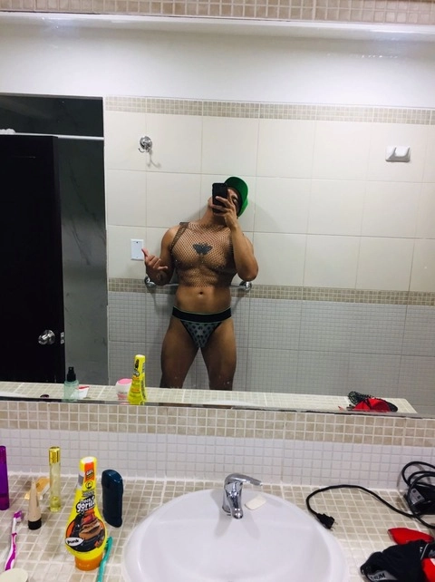 Hassan Erikson OnlyFans Picture