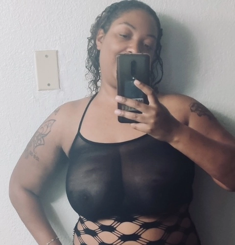 HoneyBunny8510 OnlyFans Picture