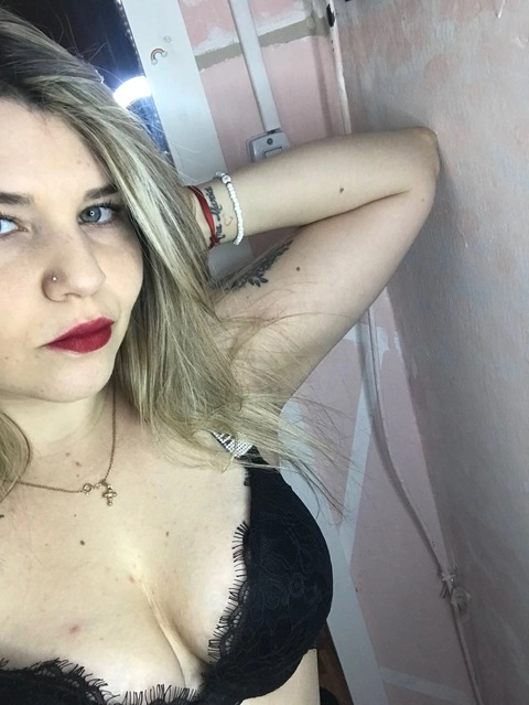 Cami OnlyFans Picture