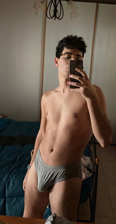 alec OnlyFans Picture