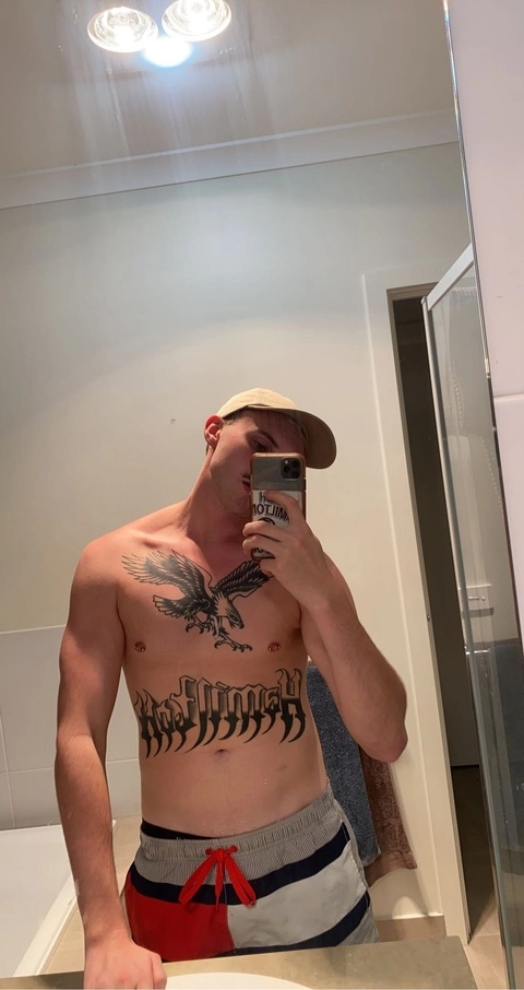 Chad_budlight_Hamilton OnlyFans Picture