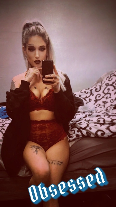 Cassandra OnlyFans Picture