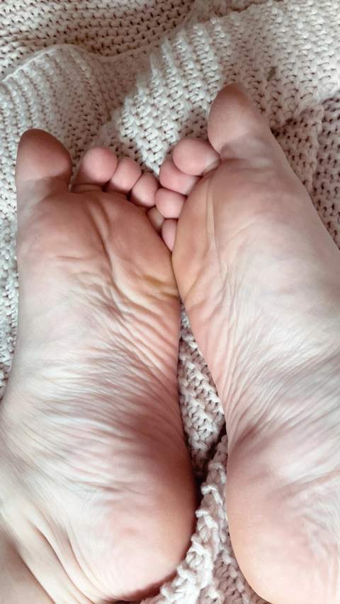 Only Feet Fans 69