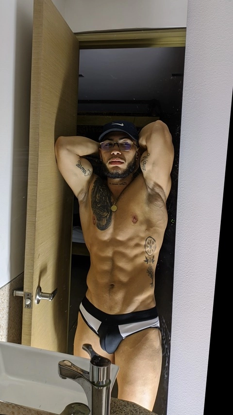 Juan Osorio OnlyFans Picture