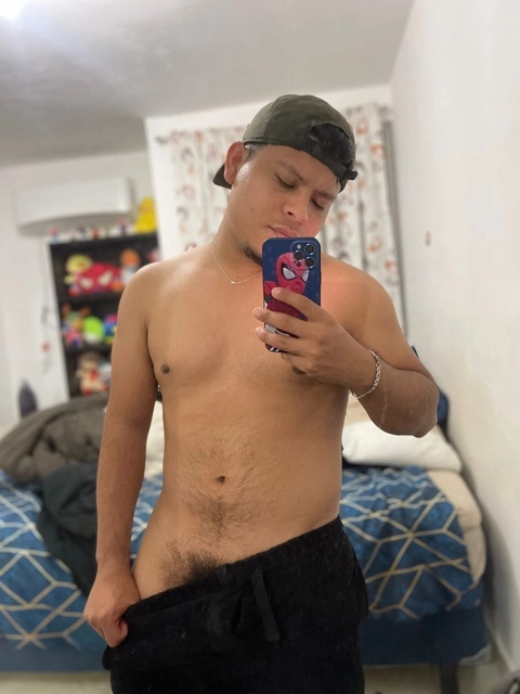 Niel HO OnlyFans Picture