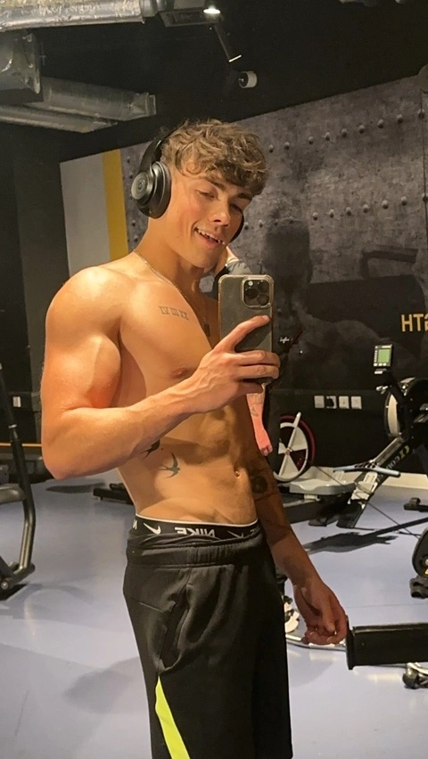 Connor Robinson OnlyFans Picture