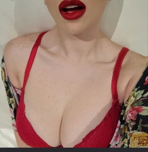 Marina ? OnlyFans Picture