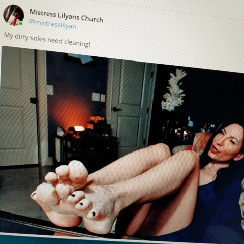 Mistress Lilyans Church OnlyFans Picture